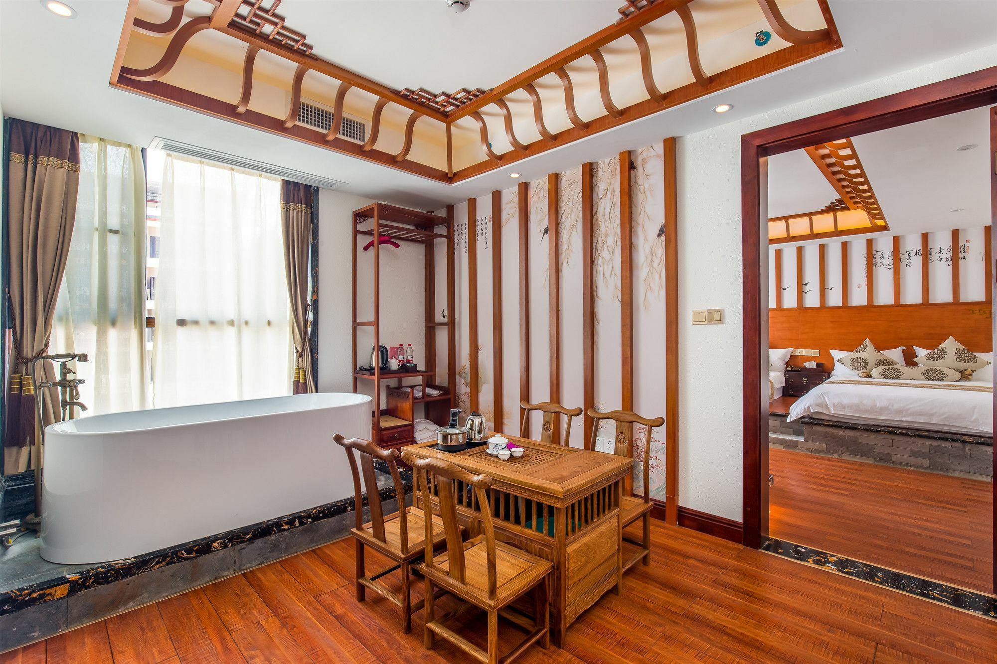 Yangshuo Longting Hotel Гуйлинь Экстерьер фото